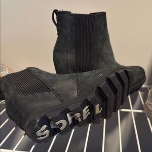 Sorel Women's Black Winter Boots